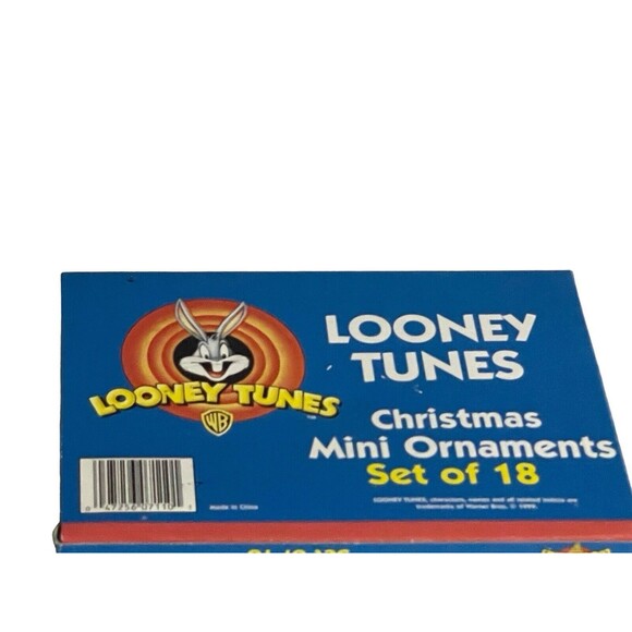 LOONEY TUNES BUGS BUNNY  TAZ TWEETY SET/18 MINI  ORNAMENTS WARNER BROTHERS - Picture 6 of 9
